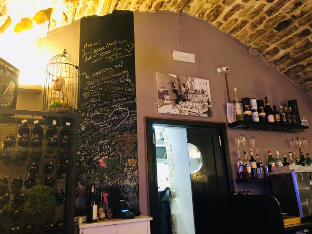 Osteria La Piazzetta Dell'Erbaの内装写真